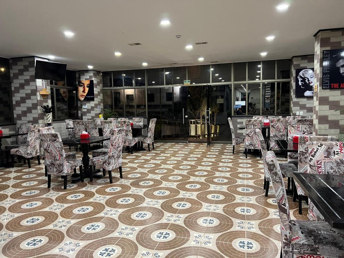 Hollywood Paradise Hotel Rionegro Bagian luar foto