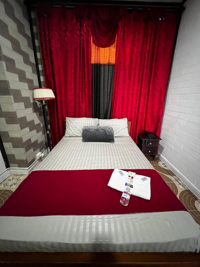 Hollywood Paradise Hotel Rionegro Bagian luar foto